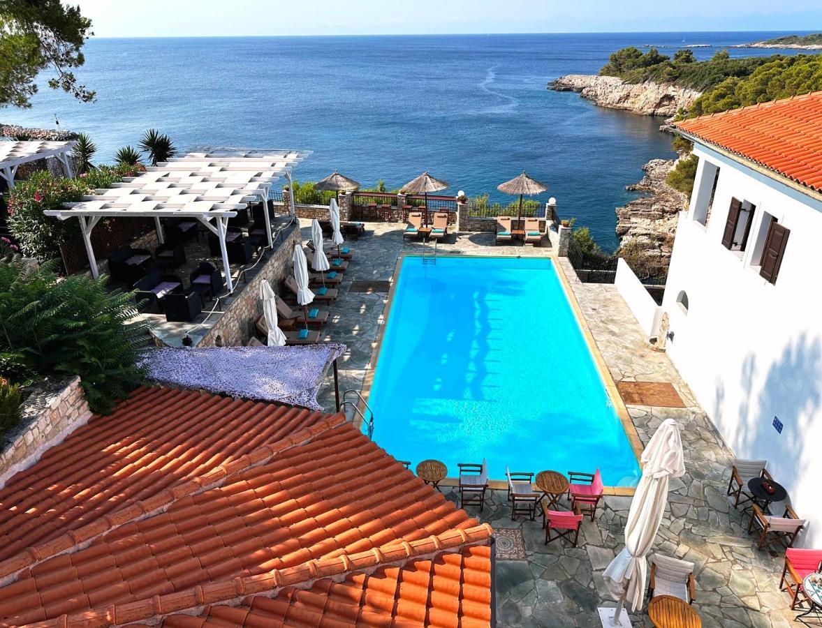 Yalis Hotel Votsi  Екстериор снимка