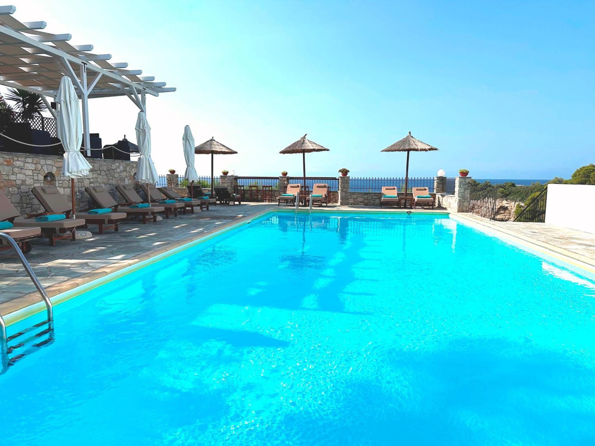 Yalis Hotel Votsi  Екстериор снимка