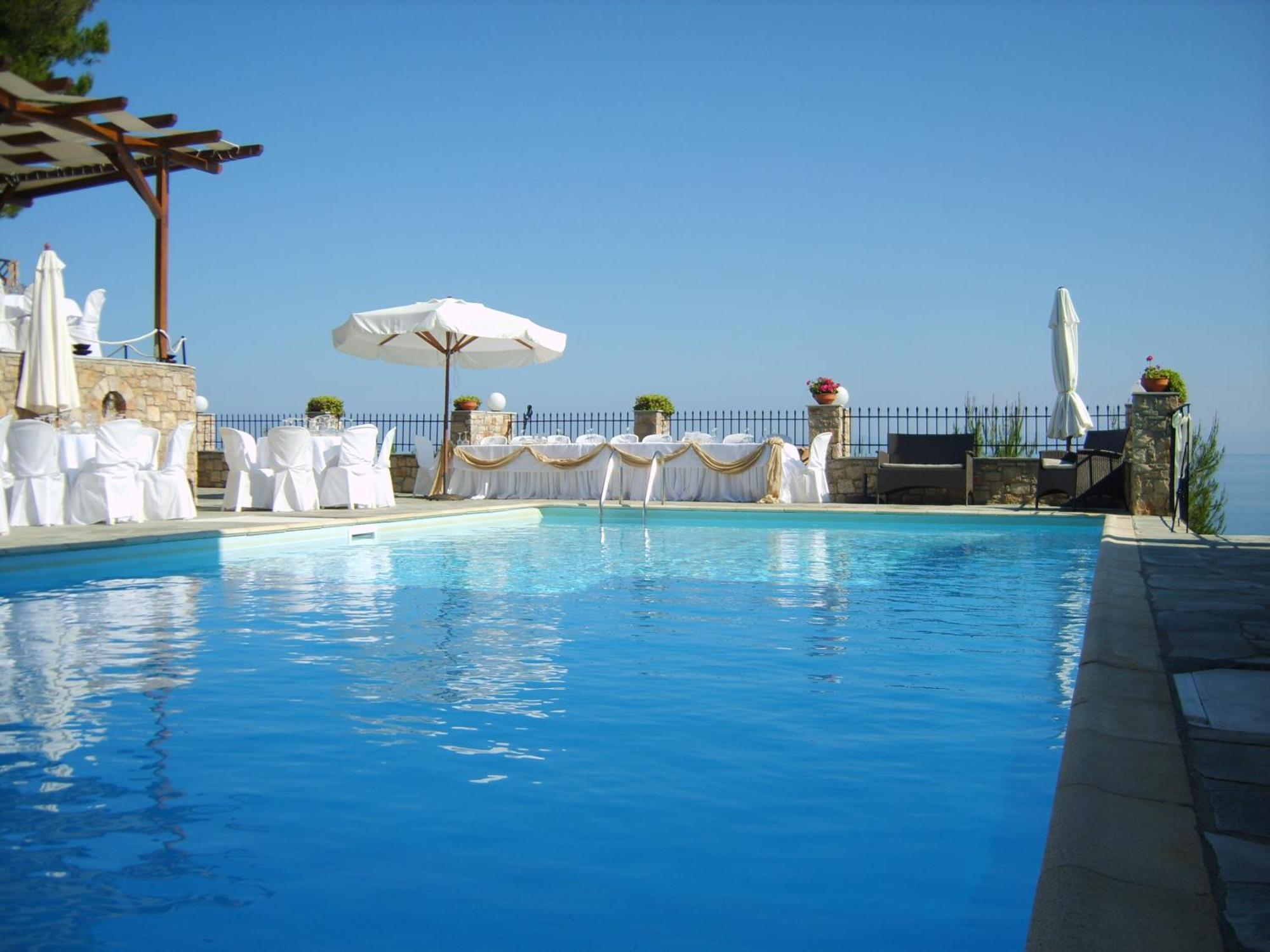 Yalis Hotel Votsi  Екстериор снимка